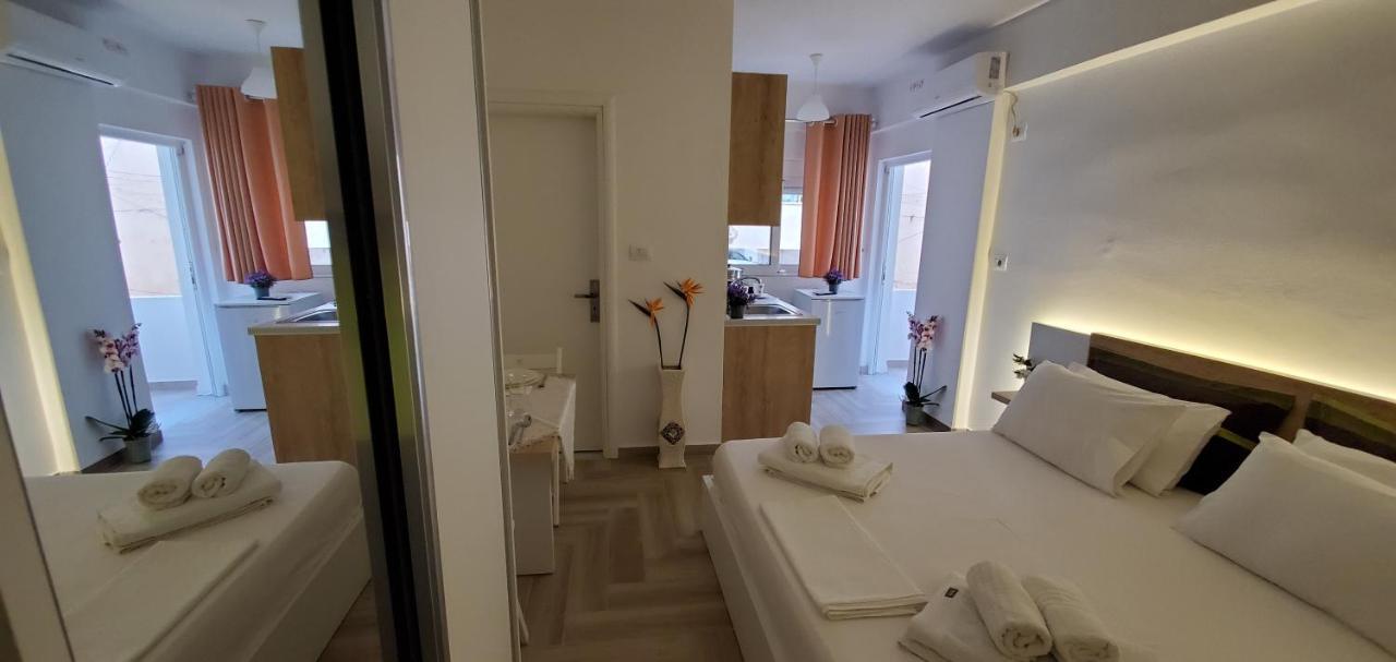 The Hill Apartment Sarande Exterior photo