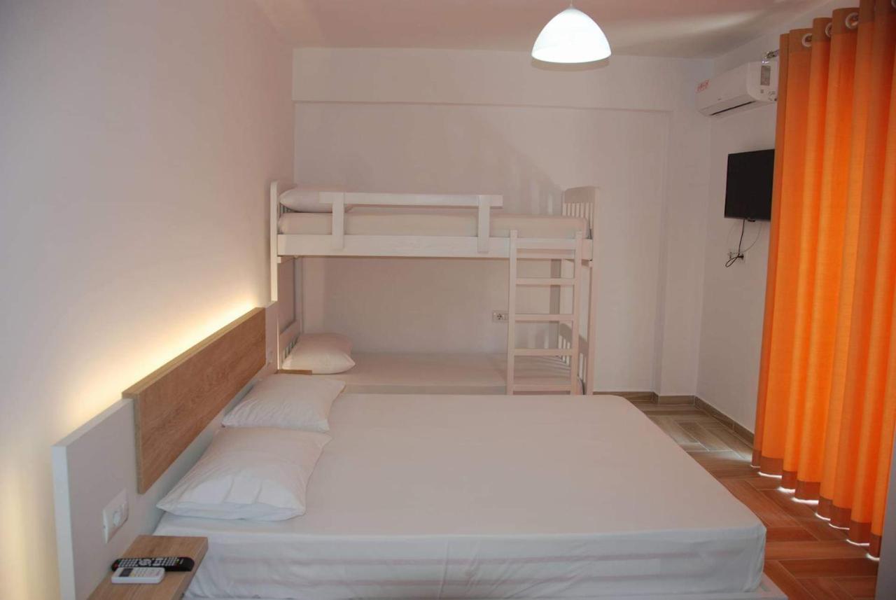 The Hill Apartment Sarande Exterior photo