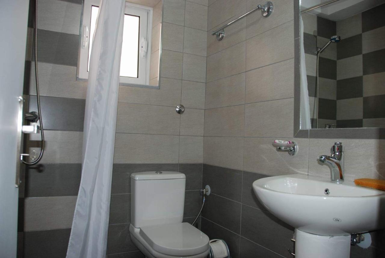 The Hill Apartment Sarande Exterior photo